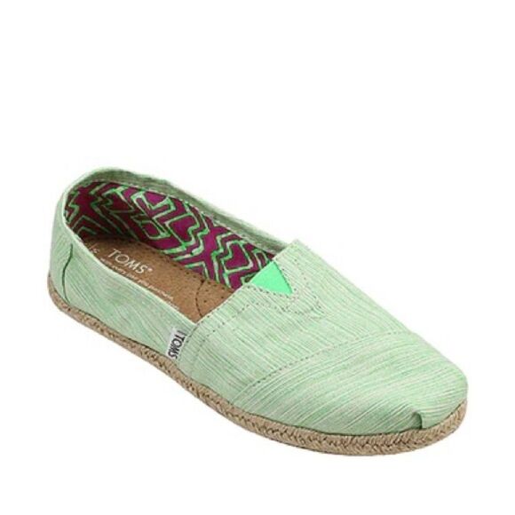 🆕 TOMS Lime Green Loafer - Picture 1 of 4